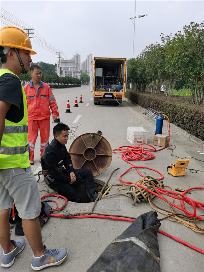 谢通门翻衬法管道修复技术主要工序